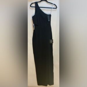 NWT Lulu’s Side Cut Out Black One Shoulder Dress Size Small